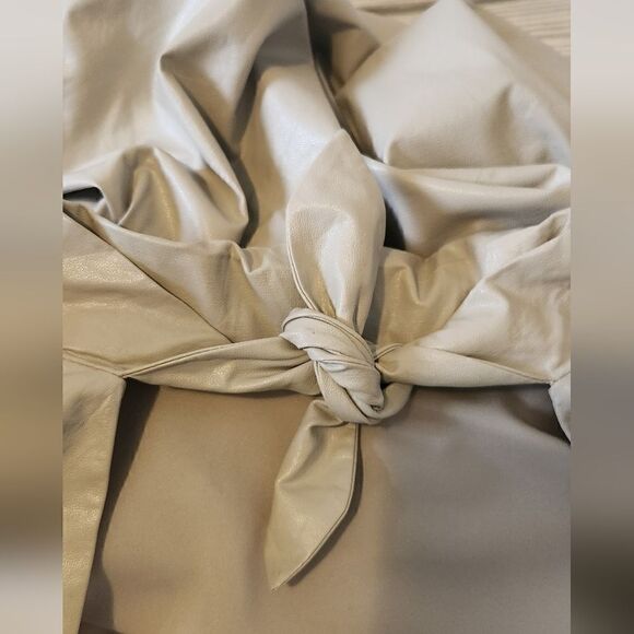 Amanda Uprichard Sleeveless Fabienne Faux Leather Bodysuit Dove Size M - Picture 9 of 16